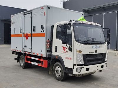 Jiangte brand automobiles JDF5040XRQZ6 Flammable gas box transport vehicle