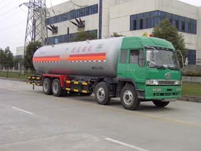 46  WHC5311GYQ Liquefied gas transport vehicle