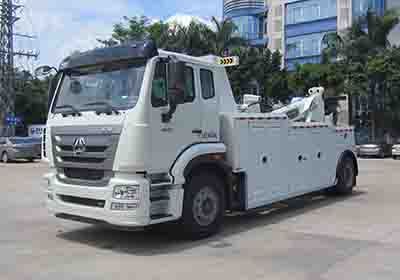 Yuehai  YH5180TQZ095T Obstacle clearing vehicle