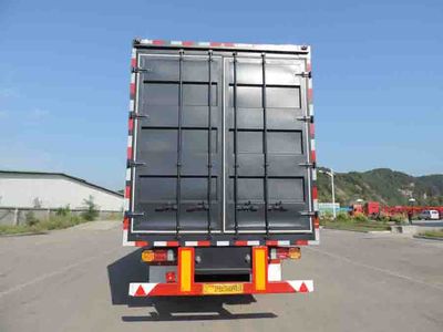 Xinhua Chi  THD9400XXY Box transport semi-trailer