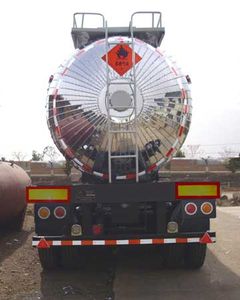 Hongtu  HT9400GRY1 Flammable liquid tank transport semi-trailer