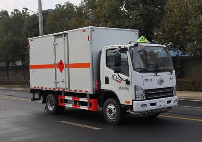 Zhongqi Liwei brand automobiles HLW5040XRQCA6 Flammable gas box transport vehicle