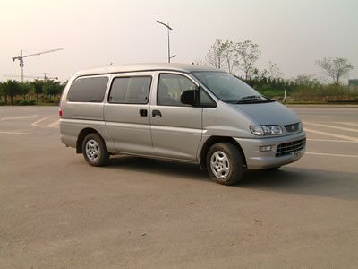 Yanlong  LZL5026XXY van 