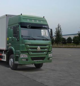 Haowo  ZZ5257XXYN5247D1 Box transport vehicle