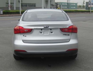 Kia  YQZ7169M Sedan