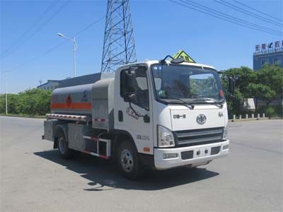 Luping Machinery LPC5080GJYC5 Refueling truck