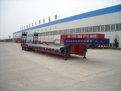 Shunyun HYY9402TDPLow flatbed transport semi-trailer