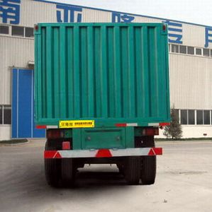 Yalong  YMK9400XXY Box transport semi-trailer