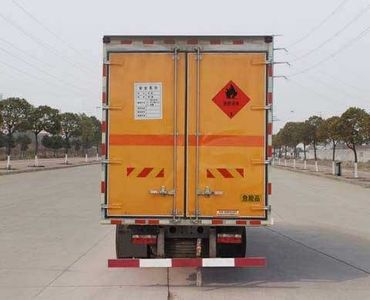 Dongju  LDW5260XRYGLV Flammable liquid box transport vehicle