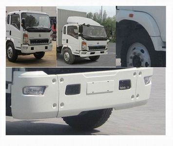 Haowo  ZZ5127XXYG4215D1 Box transport vehicle