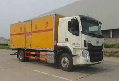 Huatong brand automobiles HCQ5187XRYLZ6 Flammable liquid box transport vehicle