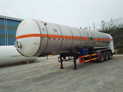 Hongtu  HT9402GDY2 Low temperature liquid transport semi-trailer