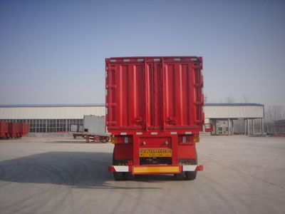 Luchi  LC9400XXY Box transport semi-trailer