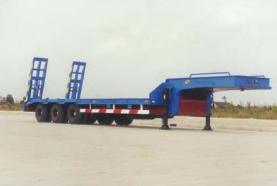 Huguang brand automobiles HG9401TDP Low flatbed semi-trailer