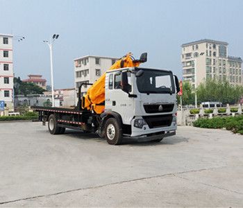 FXB PC5160TQZPHW Obstacle clearing vehicle