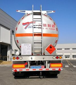 Tianming  TM9405GRYYE2 Flammable liquid tank transport semi-trailer