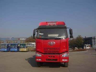 Yate Heavy Industries TZ5250GFLCZ4D Low density powder material transport vehicle