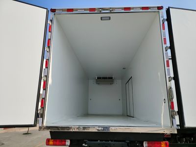 Yuepeng  HRP5186XLCP Refrigerated truck