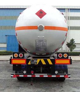 Hongtu  HT9400GRY2 Flammable liquid tank transport semi-trailer