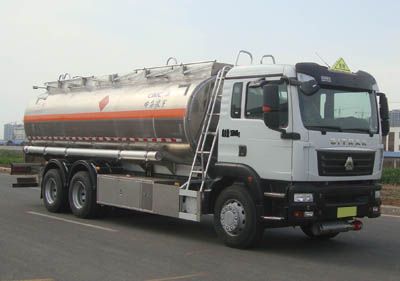 Lingyu  CLY5260GYY Aluminum alloy oil tanker