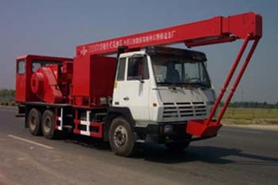 China National Petroleum Corporation (CNOOC) ZYT5210TCY Mast type oil production vehicle