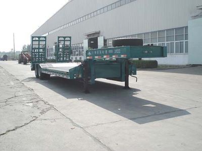 Jianghuai Yangtian CXQ9332TDPLow flatbed semi-trailer