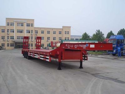 Liangshan Dongyue CSQ9403TDPLow flatbed transport semi-trailer