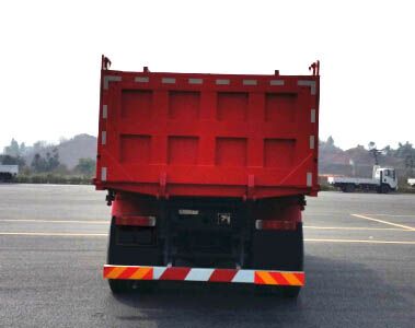 Hongyan  CQ3256HTVG384L Dump truck