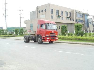 Dongfeng  EQ4150GE1 Tractor