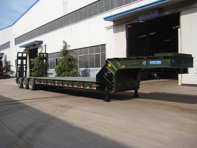 Yangjia  LHL9402TDPA Low flatbed semi-trailer