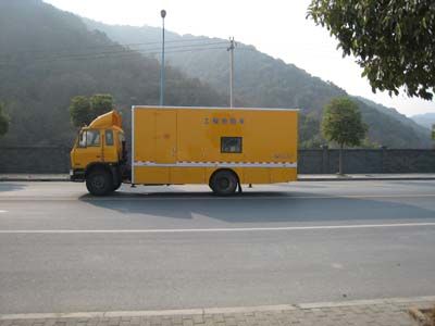 China National Automobile Corporation ZQZ5111XQX Engineering rescue vehicle