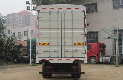 Haoluo  ZZ5167CCYG4215C1 Grate type transport vehicle