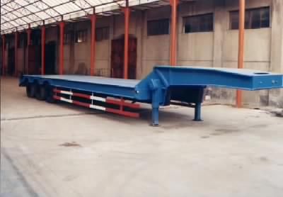 Dongbao  LY9402TDP Low flatbed semi-trailer