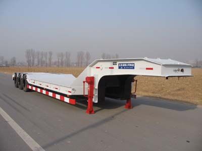 Weiteng  BWG9405 Low flatbed semi-trailer