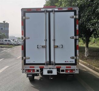 Xinyuan brand automobiles JKC5032XLCD6X0 Refrigerated truck