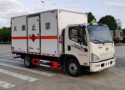 Shunde  SDS5040XRYCA6 Flammable liquid box transport vehicle