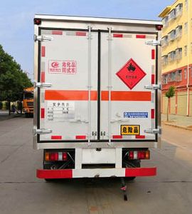 Cheng Liwei  CLW5041XRYJ6 Flammable liquid box transport vehicle