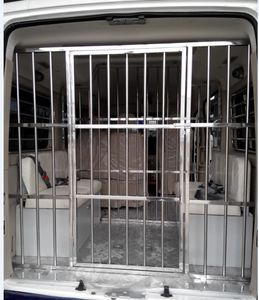 Dongfeng  EQ5040XQCACDAAC Prisoner