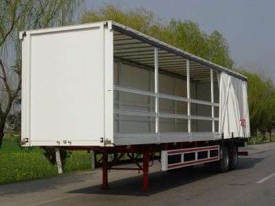 Yinbao  SYB9220XXY Box transport semi-trailer