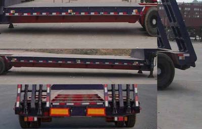 Qilong  QLY9400TDP Low flatbed semi-trailer