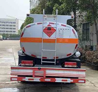 Chufei  CLQ5122GYY6E Oil tanker