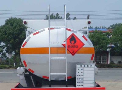 Zhongqi Liwei brand automobiles HLW5254GYY5BJ Oil tanker