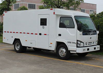 Baolong  TBL5070XYCF5 Bulletproof cash transport vehicle