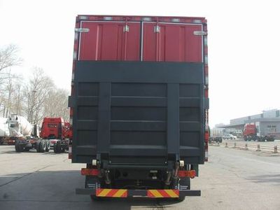 Jiefang Automobile CA5250XXYP62K1L8T3E4 Box transport vehicle