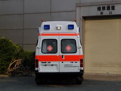 Beidi  ND5031XJHH4 ambulance