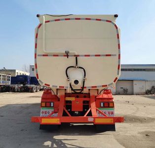 Lu Xuda  LZC9400GFLZX Medium density powder material transportation semi-trailer