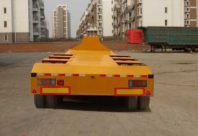 Jilu Hengchi  PG9400TDP Low flatbed semi-trailer