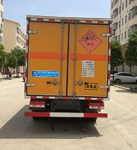 Cheng Liwei  CLW5041XQYB5 Explosive equipment transport vehicle