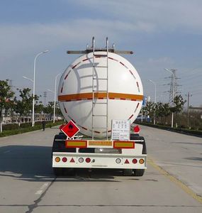 Ruijiang  WL9404GRYA Flammable liquid tank transport semi-trailer