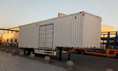 Liangshan Dongyue  CSQ9260XXY Box transport semi-trailer